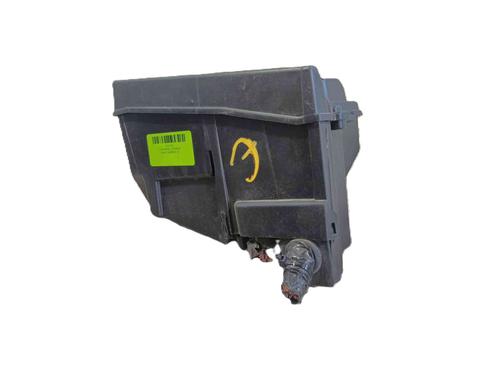 Fuse box DACIA SANDERO III 1.0 TCe 90 | BP37172677E1 - Image 2