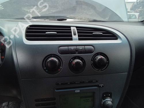 Climate control SEAT LEON (1P1) 1.9 TDI | BP10521557I5 