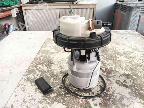 Used Fuel pump Fuel pump PEUGEOT 308 SW II (LC_, LJ_, LR_, LX_, L4_) 1.2 THP 130 (131 hp) 36767398 36767398