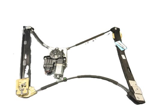 Lève-vitre avant droit VW POLO VI (AW1, BZ1, AE1) 1.6 TDI (95 hp) 21550427