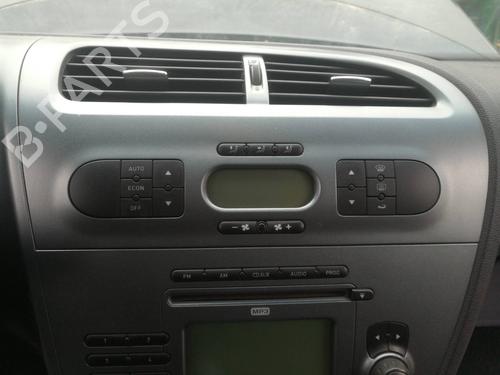 Climate control SEAT LEON (1P1) 1.9 TDI | BP9211355I5 