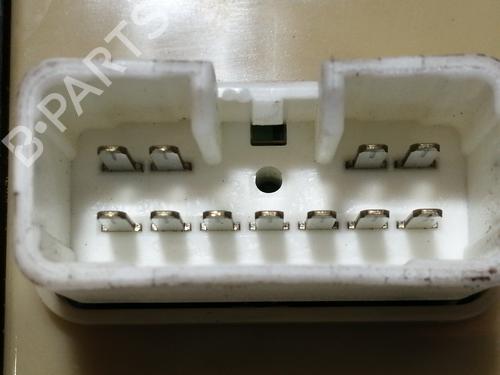 Left front window switch HYUNDAI SANTA FÉ I (SM) 2.0 CRDi 4x4 | BP9965080I27 