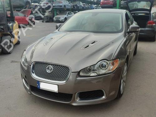 Teile für JAGUAR XF I (X250) 2.7 D 4952457