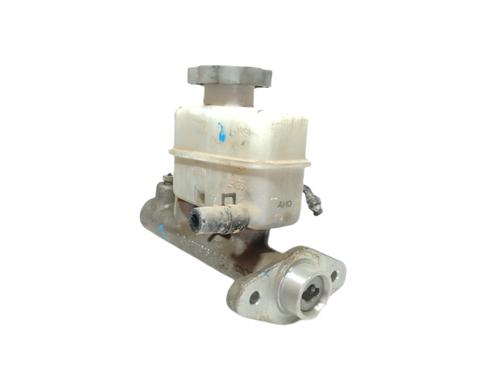 Used Brake master cylinder HYUNDAI SANTA FÉ I (SM) 2.0 CRDi 4x4 (125 hp) 9965041