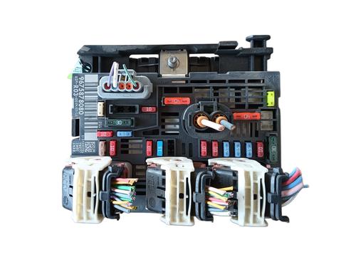 Used Fuse box FIAT SCUDO Van (270_, 272_) 1.6 D Multijet (90 hp) 28420837