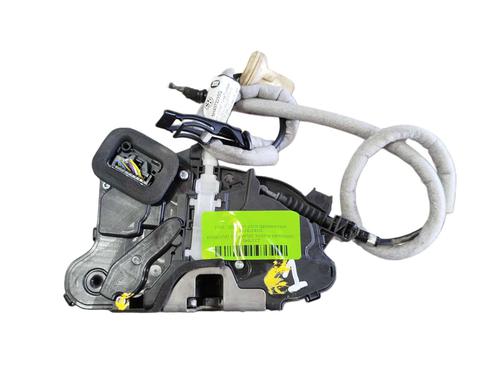 venstre-foran-las-vw-golf-viii-cd1-da1-2019-38919824 main image