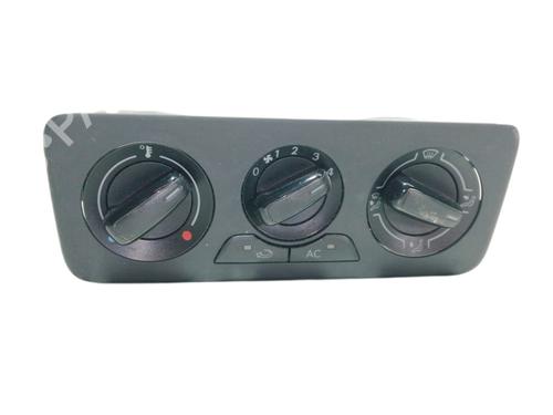 Used Climate control AUDI A1 Sportback (8XA, 8XF) 1.2 TFSI (86 hp) 12179345