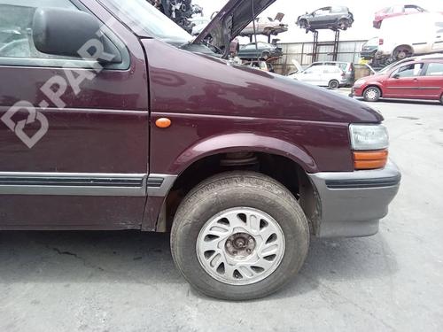Used Right front fenders Right front fenders CHRYSLER VOYAGER II (ES) 2.5 TD (118 hp) 10079163 10079163