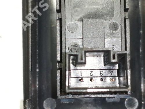 Used Right front window switch Right front window switch VW GOLF VI (5K1) 2.0 TDI (140 hp) 7168524 7168524