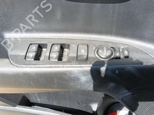 Left front window switch KIA STONIC (YB) 1.2 CVVT | BP39955258I27 - Image 2
