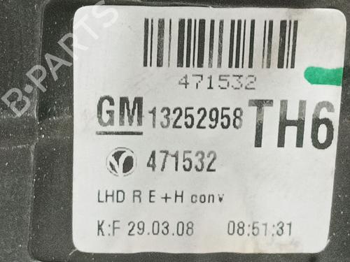 Right mirror OPEL ZAFIRA / ZAFIRA FAMILY B (A05) 1.9 CDTI (M75) | BP23073671C27 