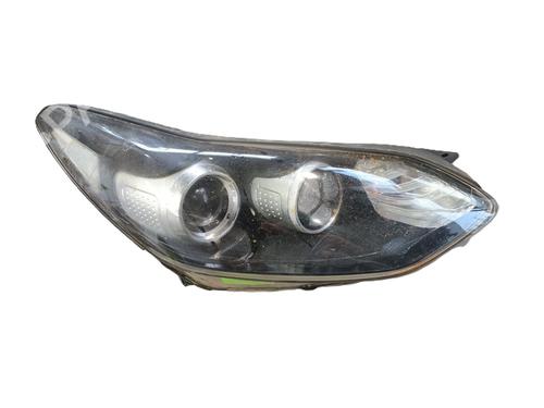 Used Right headlight KIA SPORTAGE IV (QL, QLE) 1.7 CRDi (116 hp) 31934009