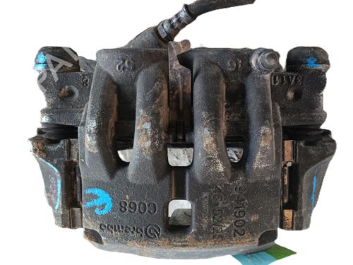 Used Right front brake caliper CITROËN JUMPER II Van 2.2 BlueHDi 120 (120 hp) 29131612