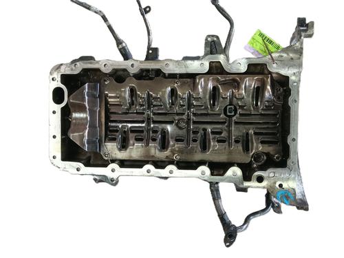 Used Oil sump Oil sump LAND ROVER RANGE ROVER SPORT II (L494) 4.4 SDV8 4x4 (340 hp) 34647983 34647983