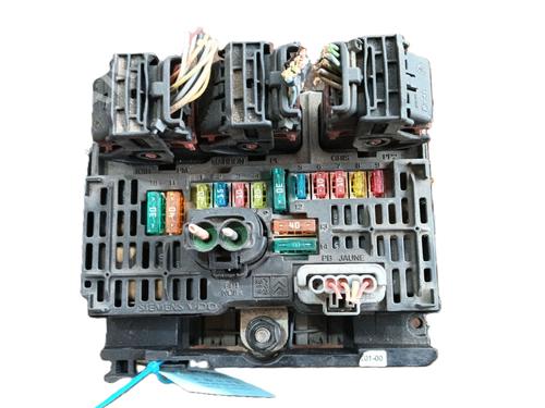 Used Fuse box PEUGEOT 407 SW (6E_, 6D_) 1.6 HDi 110 (109 hp) 30356450