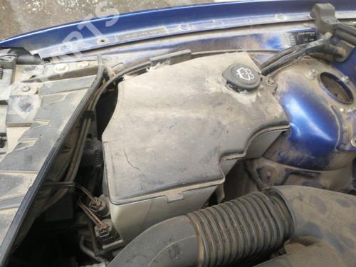 windscreen-washer-tank-bmw-x3-e83-20-d-2003-2004-2005-2006-2007-2008-2009-2010-2011-8379421 main image