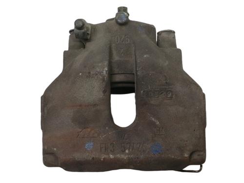 Used Right front brake caliper OPEL VECTRA B Hatchback (J96) 2.0 DTI 16V (F68) (101 hp) 11578910
