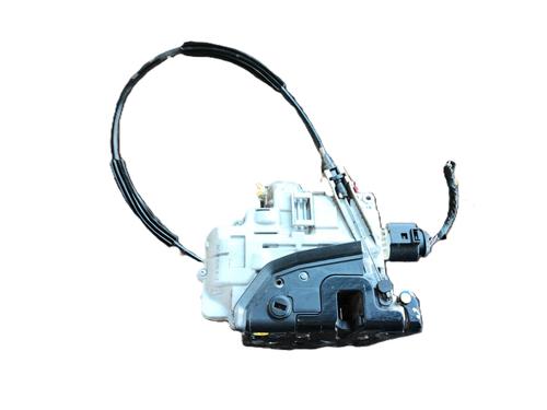 Venstre bagtil lås SEAT LEON (1P1) 1.9 TDI (105 hp) 30110529