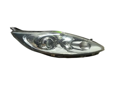 Used Right headlight FORD FIESTA VI (CB1, CCN) 1.25 (82 hp) 31375823