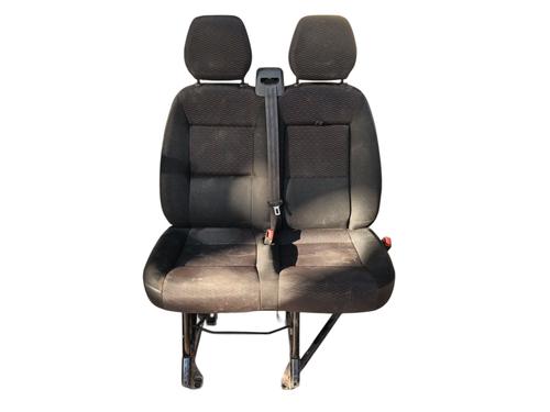 Used Right front seat FIAT DUCATO Bus (250_) 140 Multijet 2,2 D (140 hp) 27202315