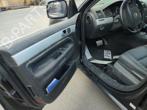 Left headlight VW TOUAREG (7LA, 7L6, 7L7) 2.5 R5 TDI | BP29355985C28 