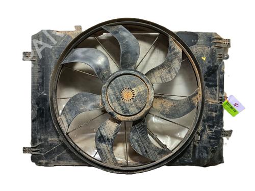 radiator-fan-mercedes-benz-cla-coupe-c117-2013-2014-2015-2016-2017-2018-2019-32468397 main image