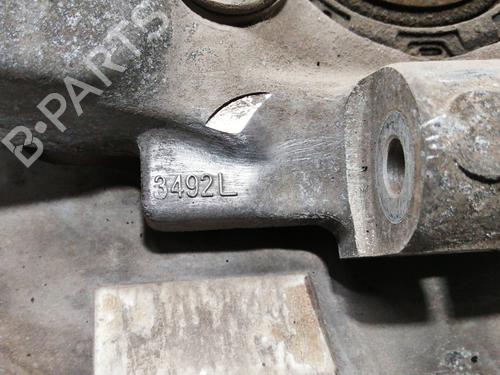 Left front steering knuckle SAAB 9-3 Estate (E50) 2.0 t | BP7821740M25 