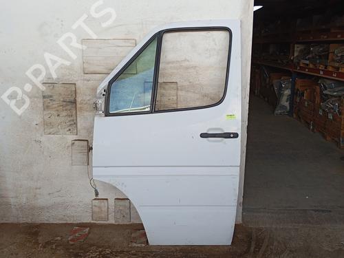 Portier links voor MERCEDES-BENZ SPRINTER 3-t Van (B903) 313 CDI (903.663, 903.662, 903.661) (129 hp) 32322397