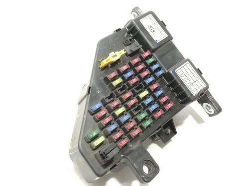 Used Fuse box KIA SPORTAGE II (JE_, KM_) [2004-2011]  8611913