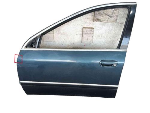 Used Left front door Left front door 36880243 36880243