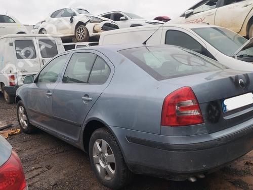 Engine control unit (ECU) SKODA OCTAVIA II (1Z3) 2.0 TDI 16V | BP26174957M57 