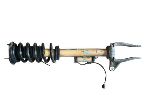 Used Right front shock absorber JEEP GRAND CHEROKEE IV (WK, WK2) 6.2 i V8 4x4 (710 hp) 28113043