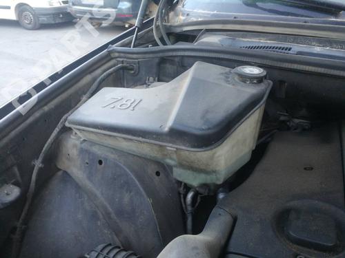 Used Windscreen washer tank Windscreen washer tank BMW X5 (E53) 3.0 d (184 hp) 10384339 10384339