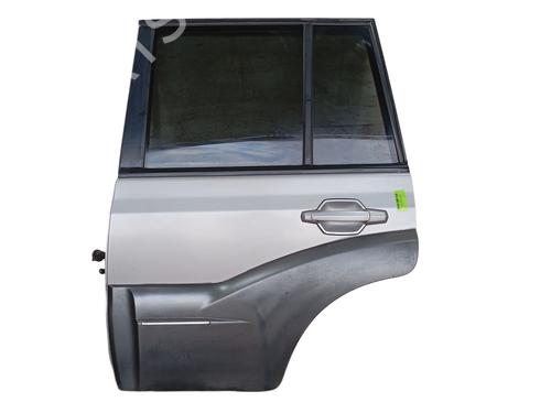 Dør venstre bak HYUNDAI TERRACAN (HP) 2.9 CRDi 4WD (163 hp) 30928850