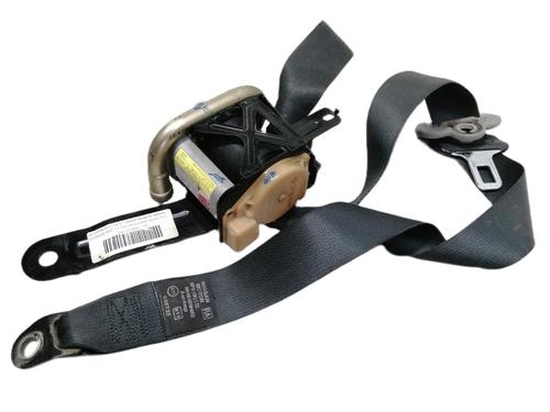Used Front right seatbelt NISSAN ALMERA II Hatchback (N16) 1.5 dCi (82 hp) 8735316