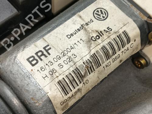 Alzavetro posteriore destra VW GOLF V (1K1) 2.0 TDI | BP30743227C25