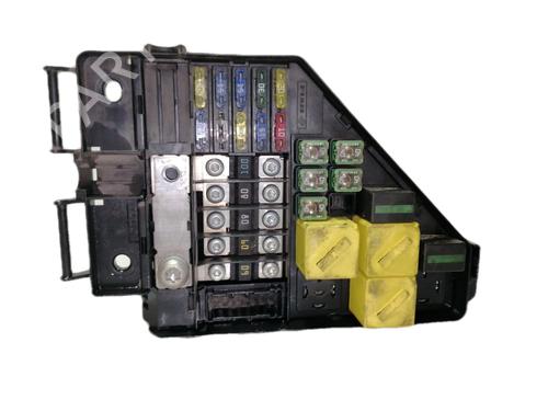 Used Fuse box LAND ROVER FREELANDER I (L314) [1998-2006]  8916857