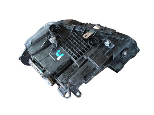 Right headlight BMW X1 (F48) sDrive 18 d | BP27405789C29 