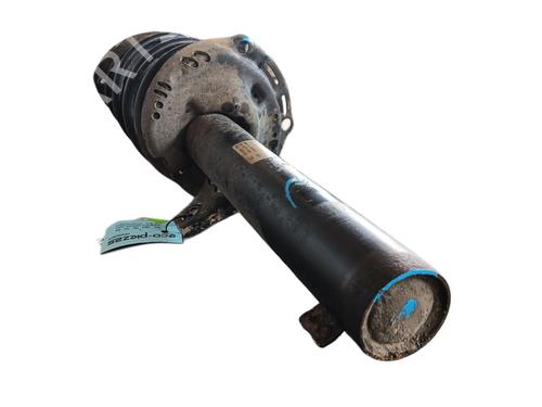 Used Right front shock absorber AUDI A3 (8V1, 8VK) 1.4 TFSI (122 hp) 26566362