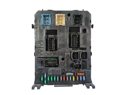 Used Fuse box Fuse box CITROËN C4 Picasso I MPV (UD_) 1.6 HDi (109 hp) 33674861 33674861