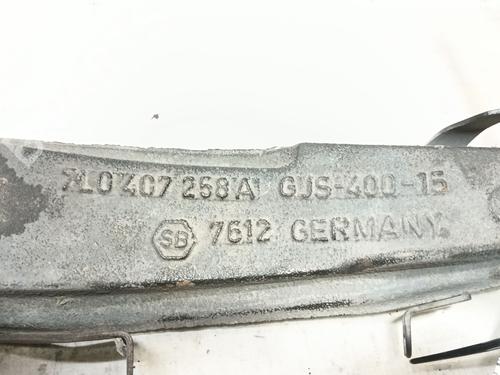 Right front steering knuckle PORSCHE CAYENNE (9PA) S 4.5 | BP17568686M26 
