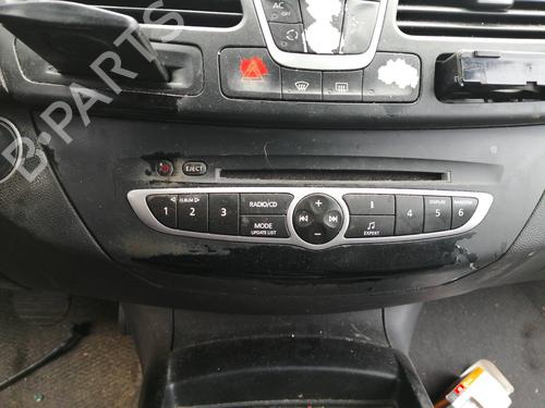 Radio RENAULT LAGUNA III (BT0/1)  | BP13465934E6 