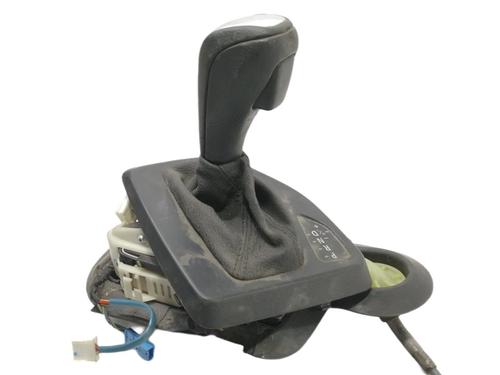 Used Manual gearbox selector Manual gearbox selector BMW X1 (E84) xDrive 20 d (177 hp) 10732839 10732839