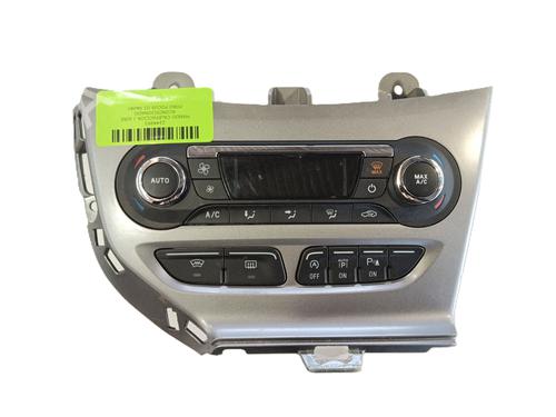 climate-control-ford-focus-iii-saloon-2010-2011-2012-2013-2014-2015-2016-2017-2018-2019-2020-32502524 main image