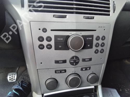 Radio OPEL ASTRA H GTC (A04) 1.9 CDTi 16V (L08) | BP11019918E6 