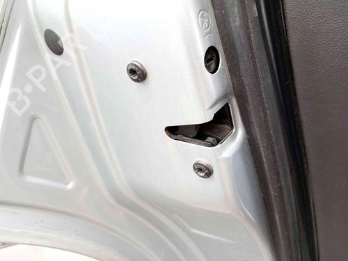 Used Rear left lock Rear left lock VW TOUAREG (7LA, 7L6, 7L7) 5.0 V10 TDI (313 hp) 36775768 36775768