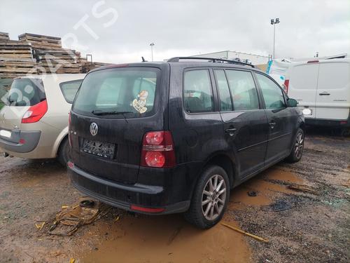 Front bumper VW TOURAN (1T1, 1T2) 1.9 TDI | BP32095913C7 