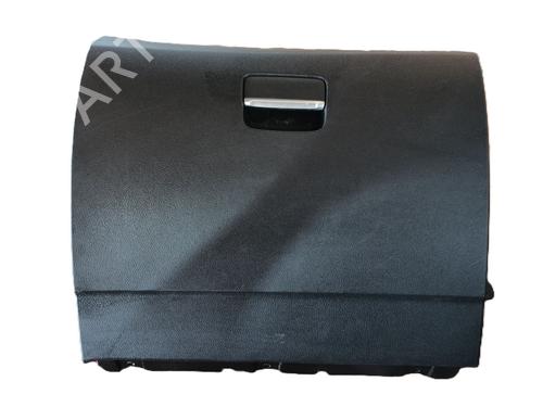 Used Glove box MERCEDES-BENZ B-CLASS Sports Tourer (W246, W242) B 180 (246.242) (122 hp) 30005655