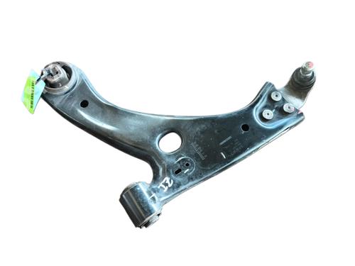 Used Left front suspension arm LYNK & CO 01 PHEV (261 hp) 29891214