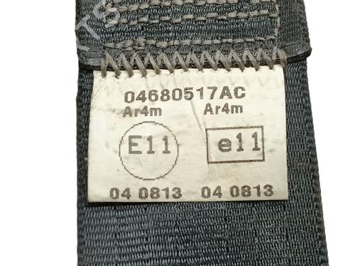Used Rear left seatbelt CHRYSLER VOYAGER IV (RG, RS) [1999-2008]  17014558